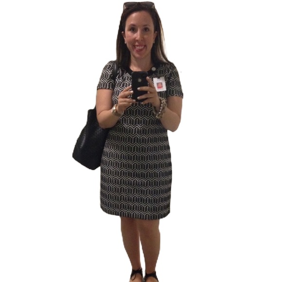 BANANA REPUBLIC BLACK & WHITE KNIT STRECH JACQUARD 10 PETITE DRESS - Picture 2 of 8